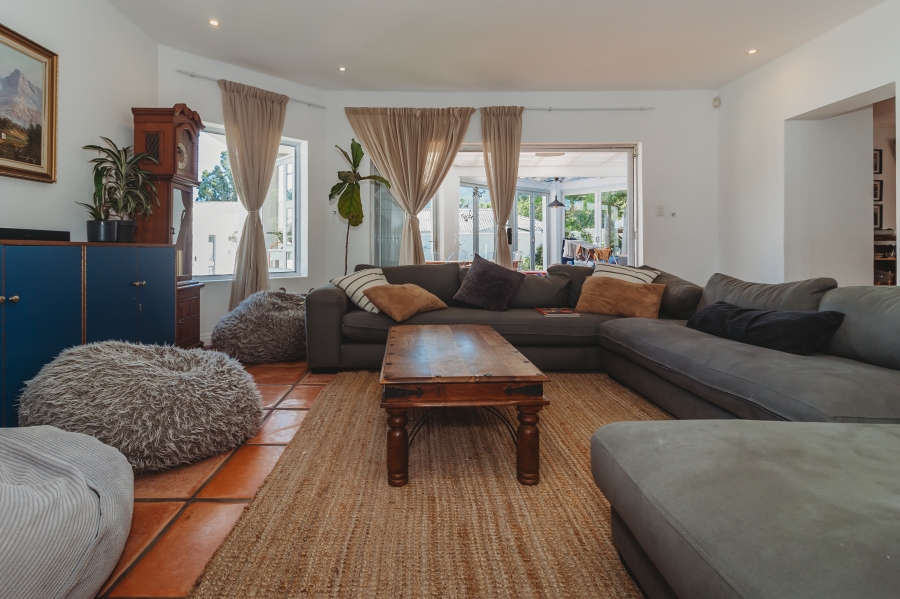 4 Bedroom Property for Sale in Heatherlands Western Cape